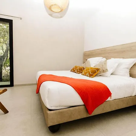 Les De Bagheera, Oasis Naturiste *