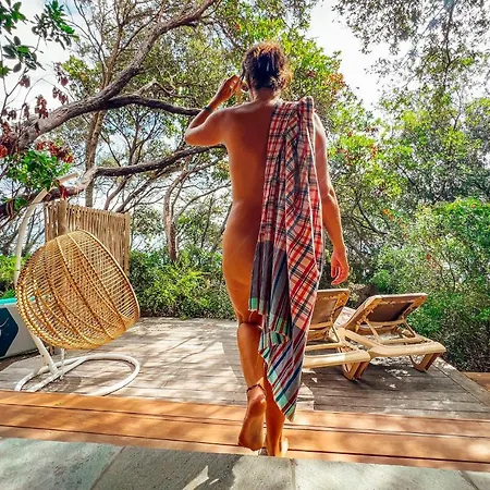 Villa Les De Bagheera, Oasis Naturiste