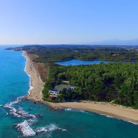 Villa Les De Bagheera, Oasis Naturiste Linguizzetta