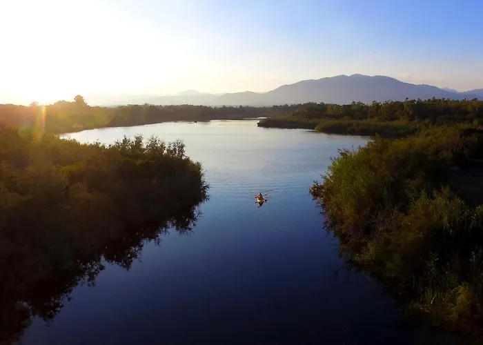 Villa Les De Bagheera, Oasis Naturiste *