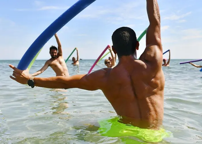 Les De Bagheera, Oasis Naturiste Villa Linguizzetta