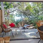 Les De Bagheera, Oasis Naturiste Villa Linguizzetta