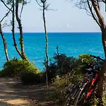 Les De Bagheera, Oasis Naturiste * Linguizzetta