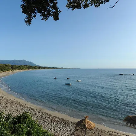 Les De Bagheera, Oasis Naturiste Linguizzetta
