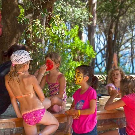 Vila Les De Bagheera, Oasis Naturiste