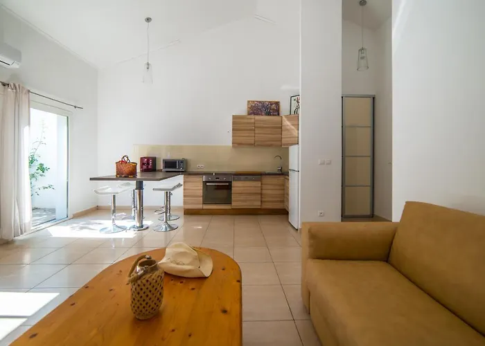 Les De Bagheera, Oasis Naturiste Villa *