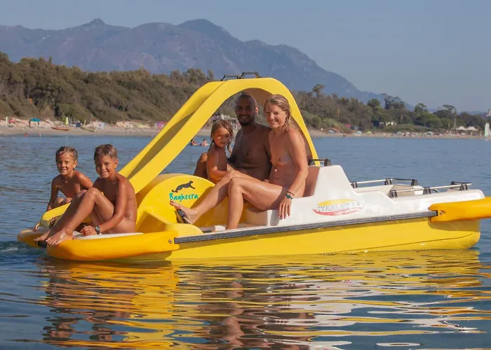 Les De Bagheera, Oasis Naturiste Villa *