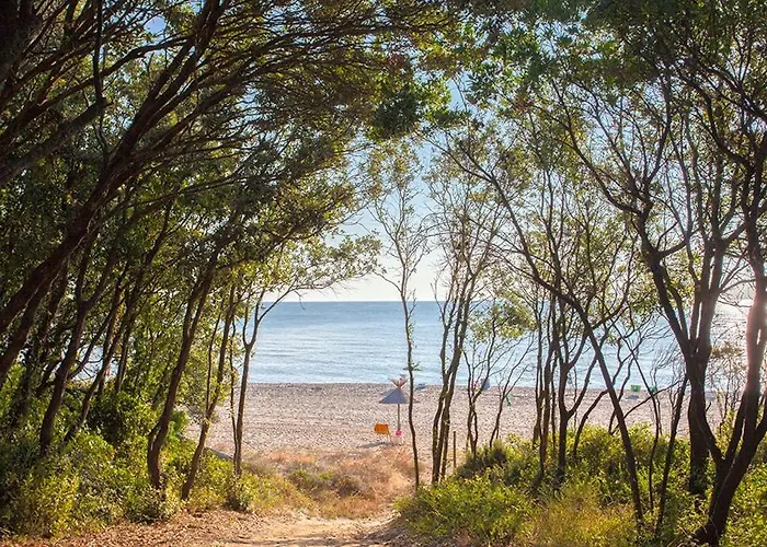 Villa Les De Bagheera, Oasis Naturiste