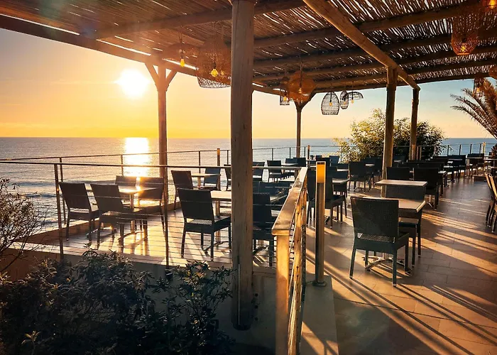 Les De Bagheera, Oasis Naturiste